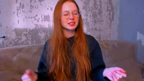 Snapshot of fire_luna chatting on 01-16-26, 05:00 fire_luna online show from 01-16-26, 05:00