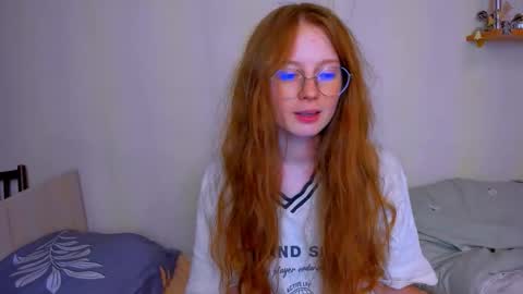 Snapshot of fire_luna chatting on 01-18-26, 06:34 fire_luna online show from 01-18-26, 06:34