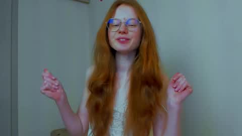 Snapshot of fire_luna chatting on 03-05-26, 05:25 fire_luna online show from 03-05-26, 05:25