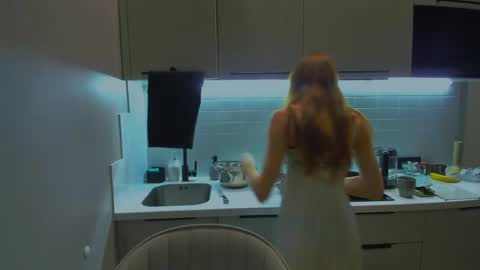 fire_luna online show from 04-15-26, 10:10