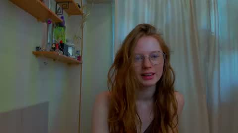 fire_luna online show from 06-09-26, 07:20