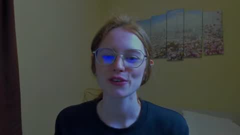 fire_luna online show from 07-04-26, 07:09