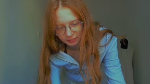 fire_luna online show from 08-07-26, 05:42