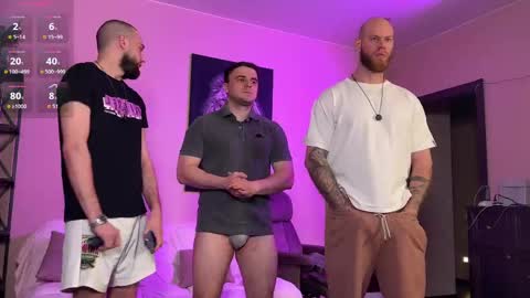 Alex online show from 04-30-26, 01:39