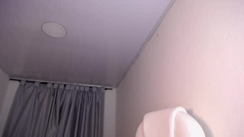 Snapshot of fireeprincess chatting on 12-07-24, 02:20 Princess Tianna online show from 12-07-24, 02:20