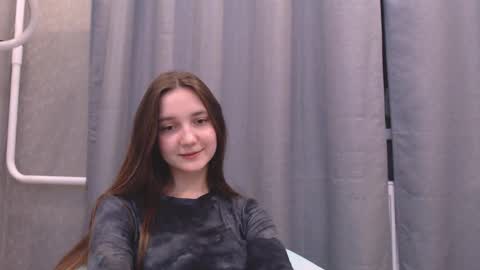 fireflies_fly_ online show from 01-22-25, 03:29