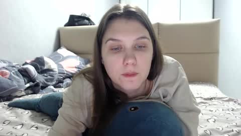 Snapshot of firststarsara chatting on 02-19-25, 07:05 Sara online show from 02-19-25, 07:05