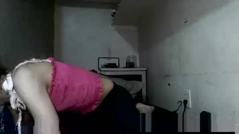 FirstTimeFeak online show from 04-29-26, 09:54