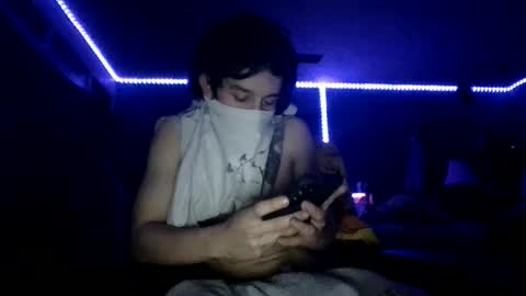 Snapshot of fitboi321 chatting on 04-01-26, 08:15 fitboi321 online show from 04-01-26, 08:15