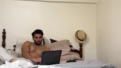 Snapshot of fitcurvyman4fun_69 chatting on 01-15-26, 06:00 fitcurvyman4fun_69 online show from 01-15-26, 06:00