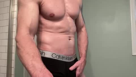 Snapshot of fitlance chatting on 12-20-24, 01:22 Lance Remington online show from 12-20-24, 01:22