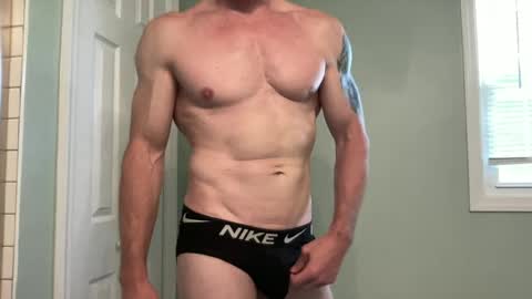 Snapshot of fitlance chatting on 06-16-26, 01:14 Lance Remington online show from 06-16-26, 01:14