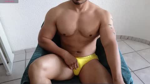 Snapshot of fitnessbody92 chatting on 02-02-26, 02:27 Farid online show from 02-02-26, 02:27