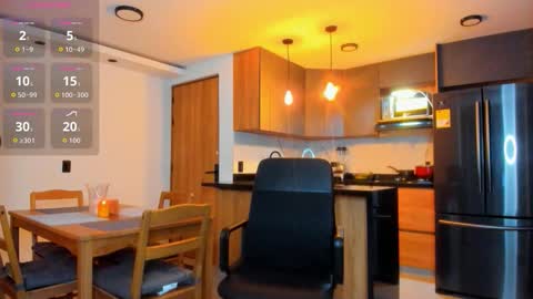 Elias Valencia online show from 12-18-25, 11:00