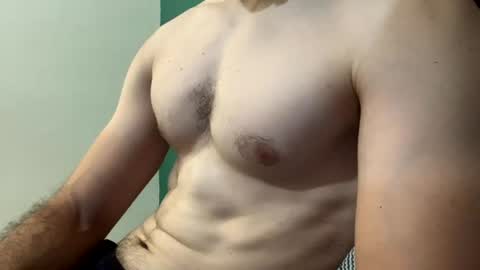 Snapshot of fittbigdick chatting on 07-19-26, 09:35 FittBoy online show from 07-19-26, 09:35
