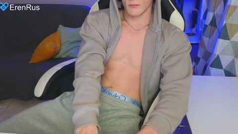 Snapshot of fixsicki chatting on 12-06-24, 09:35 Eren. online show from 12-06-24, 09:35