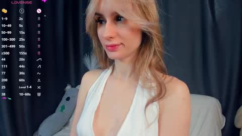 Snapshot of fizana chatting on 02-03-26, 02:53 Kira online show from 02-03-26, 02:53