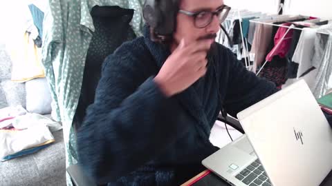 Snapshot of fizz6572 chatting on 12-12-24, 09:30 fizz6572 online show from 12-12-24, 09:30