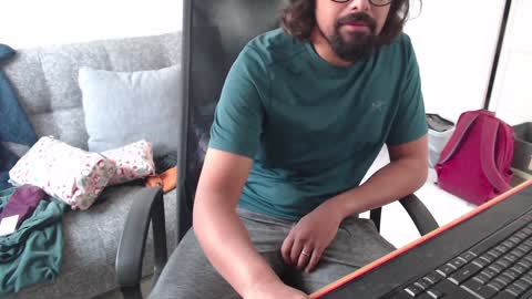 Snapshot of fizz6572 chatting on 12-23-24, 10:21 fizz6572 online show from 12-23-24, 10:21