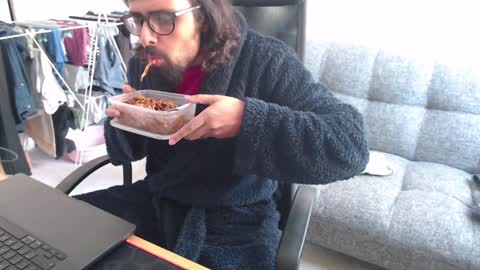 Snapshot of fizz6572 chatting on 02-05-25, 01:11 fizz6572 online show from 02-05-25, 01:11