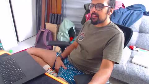 Snapshot of fizz6572 chatting on 10-08-25, 07:50 fizz6572 online show from 10-08-25, 07:50