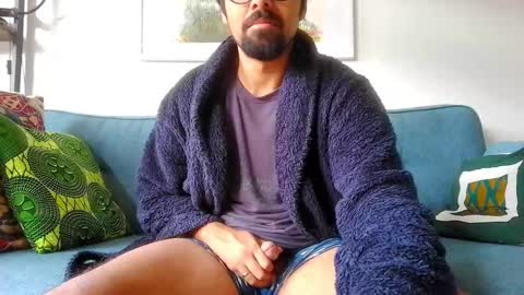 Snapshot of fizz6572 chatting on 10-27-25, 10:41 fizz6572 online show from 10-27-25, 10:41