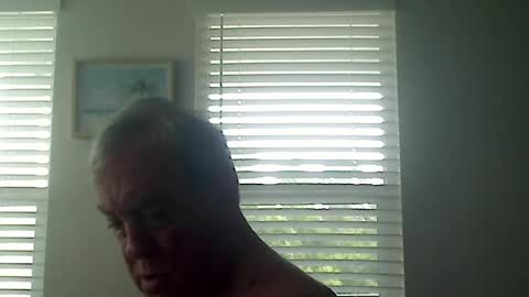 Snapshot of fjcs73 chatting on 08-03-26, 12:43 fjcs73 online show from 08-03-26, 12:43