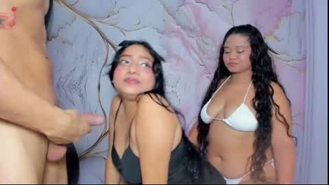 Sophia Antonella Ryan online show from 11-22-25, 02:21