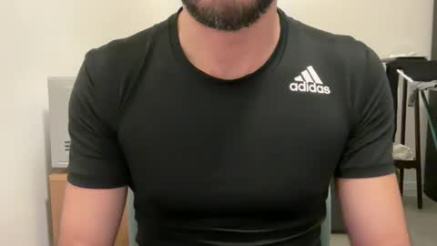 Snapshot of fla85 chatting on 11-11-25, 07:58 Fla is short for Flavio online show from 11-11-25, 07:58