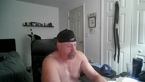 Snapshot of flaguy3233 chatting on 09-26-25, 01:53 Florida guy online show from 09-26-25, 01:53