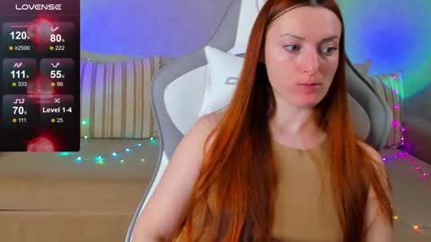 Yana online show from 10-29-25, 02:47