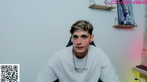 Snapshot of flaquito___ chatting on 05-15-26, 09:11 Flaquito online show from 05-15-26, 09:11