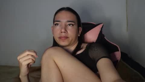 Snapshot of flaream_angel chatting on 10-29-25, 04:59 Alexa online show from 10-29-25, 04:59