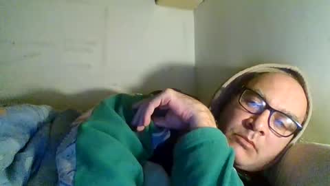 Snapshot of flashdreaming chatting on 03-12-26, 10:16 Carlo online show from 03-12-26, 10:16