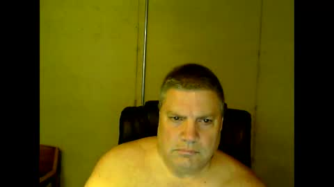 Snapshot of fletch32 chatting on 12-29-24, 03:54 jd online show from 12-29-24, 03:54