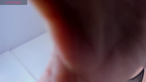   FLEUR   online show from 06-30-26, 12:28