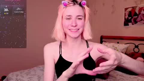 Snapshot of fleximona chatting on 07-11-26, 09:01 FlexiMona online show from 07-11-26, 09:01