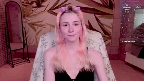 Snapshot of fleximona chatting on 07-16-26, 08:53 FlexiMona online show from 07-16-26, 08:53