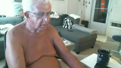 Snapshot of flfunnow chatting on 09-26-25, 09:46 flfunnow online show from 09-26-25, 09:46