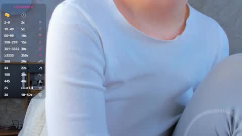 Emely  online show from 03-04-26, 07:58