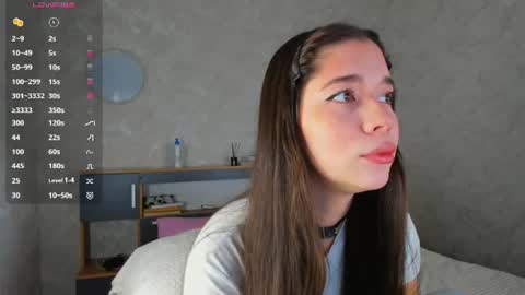Snapshot of flirtykitty_ chatting on 07-02-26, 06:52 Emely online show from 07-02-26, 06:52