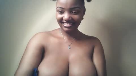 Snapshot of flirtymimie chatting on 05-14-26, 09:27 flirtymimie online show from 05-14-26, 09:27