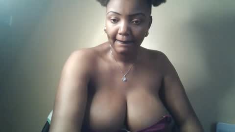Snapshot of flirtymimie chatting on 05-16-26, 06:32 flirtymimie online show from 05-16-26, 06:32