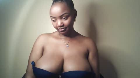 Snapshot of flirtymimie chatting on 05-20-26, 06:41 flirtymimie online show from 05-20-26, 06:41
