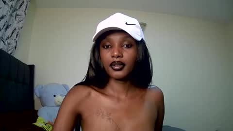 Snapshot of flirtyy_sheery chatting on 01-17-25, 03:12 sheery online show from 01-17-25, 03:12