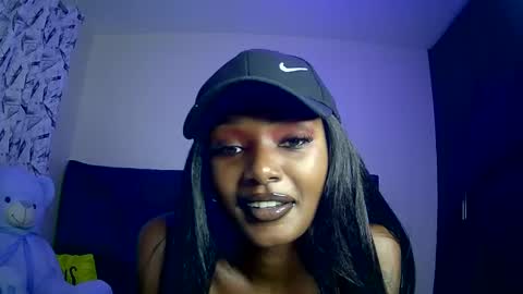 Snapshot of flirtyy_sheery chatting on 02-06-25, 02:26 sheery online show from 02-06-25, 02:26