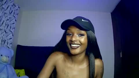 Snapshot of flirtyy_sheery chatting on 02-07-25, 01:11 sheery online show from 02-07-25, 01:11