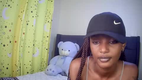Snapshot of flirtyy_sheery chatting on 09-26-25, 04:22 sheery online show from 09-26-25, 04:22