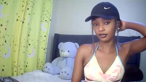 Snapshot of flirtyy_sheery chatting on 10-01-25, 02:50 sheery online show from 10-01-25, 02:50