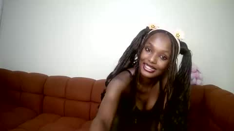 Snapshot of flirtyy_sheery chatting on 11-25-25, 09:26 sheery online show from 11-25-25, 09:26